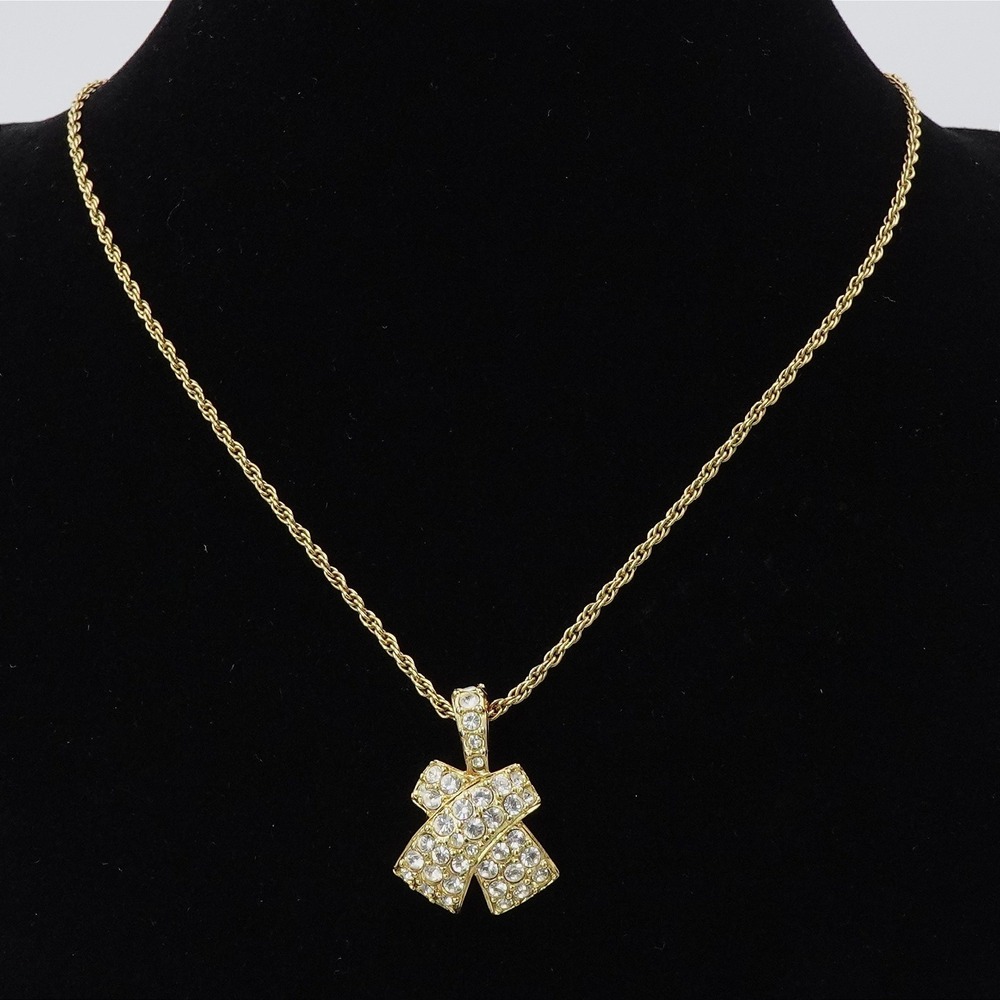 VTG 90s Swarovski Rhinestone Bow Ribbon Pendant Pave‎ Gold Tone Signed